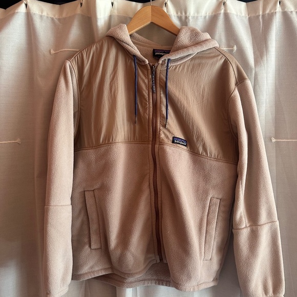Patagonia Jackets & Blazers - Patagonia Tan Teddy Jacket